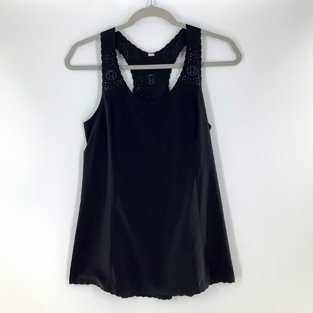 Lululemon Razorback Black Tanktop Size 4 LNC